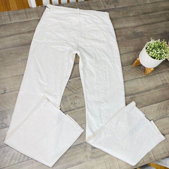 7 For All Mankind Women's White Boot Cut Jeans - Picture 10 of 15